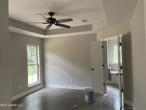 573 Fairway Ave, Byram, MS 39272 photo 4