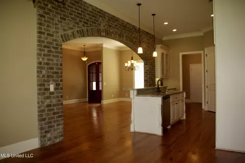 110 Tailfeather Dr, Madison, MS 39110 photo 4
