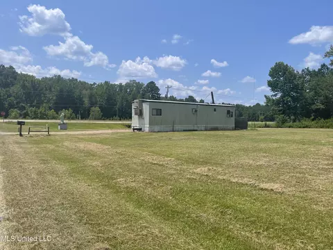 801 Mendy Ln, Raymond, MS 39154