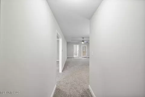 Entry Way - 7796 E Reece Dr, Southaven, MS 38671 photo 2 of 2