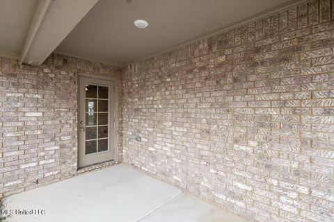 Bath - 7796 E Reece Dr, Southaven, MS 38671 photo 3 of 5