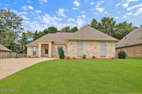 246 Falls Xing, Madison, MS 39110
