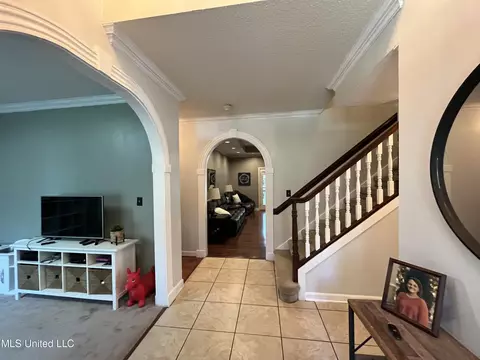 8847 Windersgate Dr, Olive Branch, MS 38654 photo 5