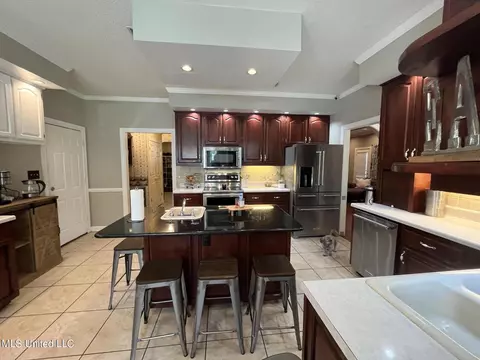 8847 Windersgate Dr, Olive Branch, MS 38654 photo 14