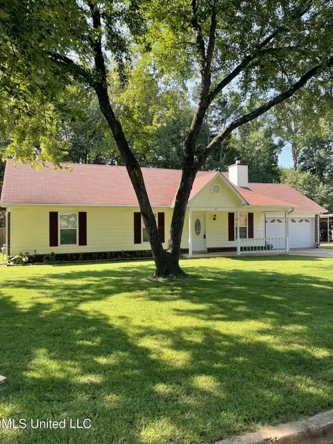 6771 River Birch Rd, Walls, MS 38680