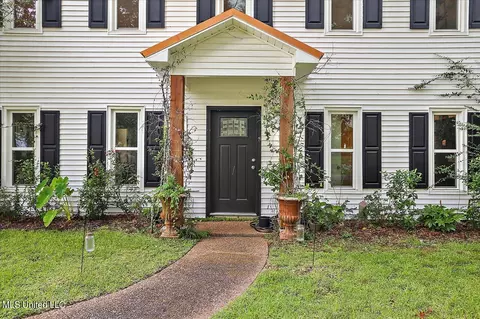 1728 Plantation Blvd, Jackson, MS 39211 photo 4