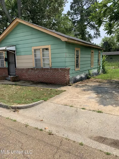 1107 W Silas Brown St, Jackson, MS 39204 photo 2