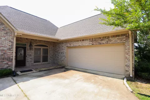 124 Belle Meade Blvd, Flowood, MS 39232