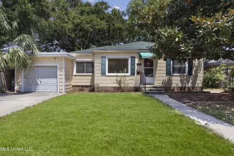 364 Porter Ave, Biloxi, MS 39530