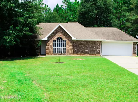 12346 White Oak Ct, Gulfport, MS 39503