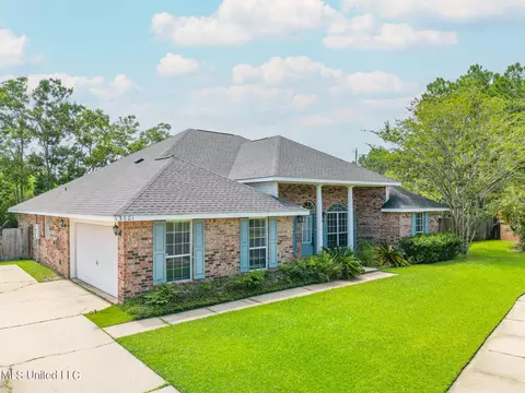 13601 Windrose Circle Cir, Gulfport, MS 39503