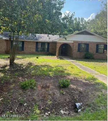 139 Co Rd 2341, Bay Springs, MS 39422