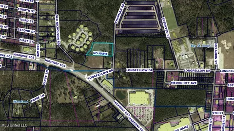10041 Chapman Rd, Bay Saint Louis, MS 39520