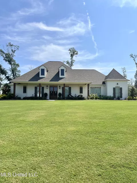 935 Mulberry Dr, Brandon, MS 39047