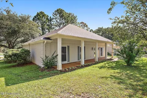 332 Hanley Cir, Brandon, MS 39047 photo 5