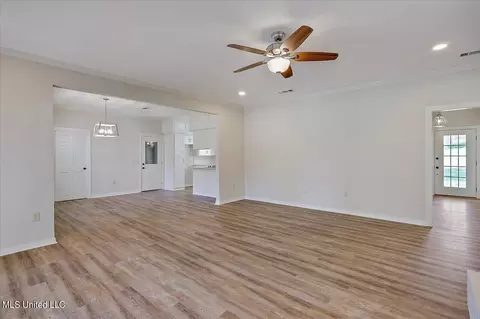 332 Hanley Cir, Brandon, MS 39047 photo 11