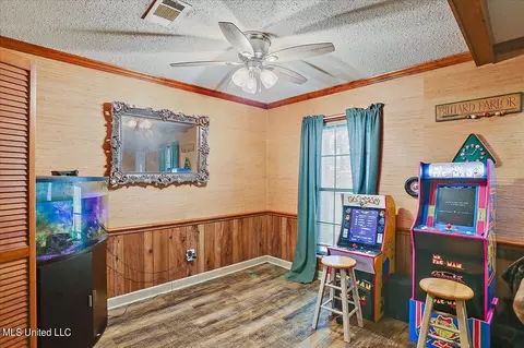 193 Fox Run Dr, Jackson, MS 39212 photo 9