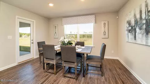 1046 Enclave Cir, Long Beach, MS 39560 photo 8
