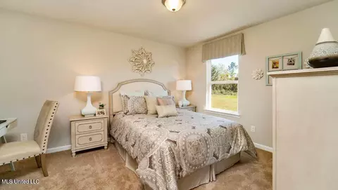 1046 Enclave Cir, Long Beach, MS 39560 photo 12