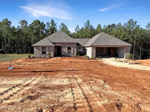 299 Anse Reed Rd, Mendenhall, MS 39114