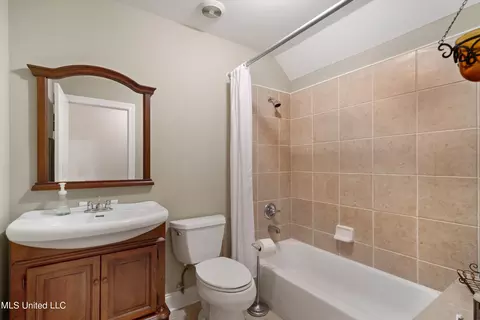 140 Winter Oaks Dr, Lamar, MS 38642 photo 17