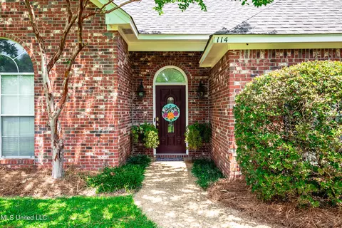 114 Bradfield Rd, Madison, MS 39110 photo 2
