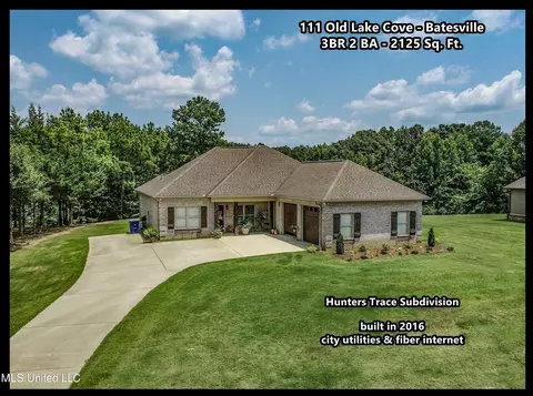 111 Old Lake Cv, Batesville, MS 38606