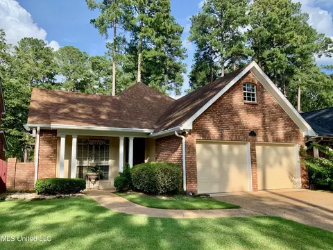 9 Carriage Court Pl, Brandon, MS 39047