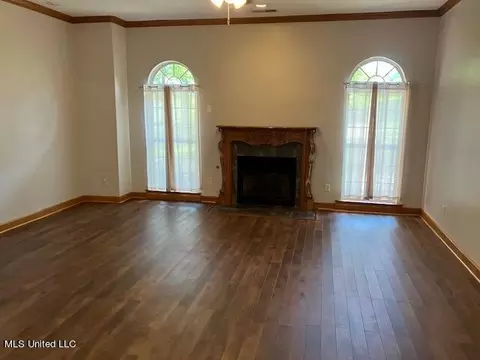 7655 Sunset Rdg, Olive Branch, MS 38654 photo 4