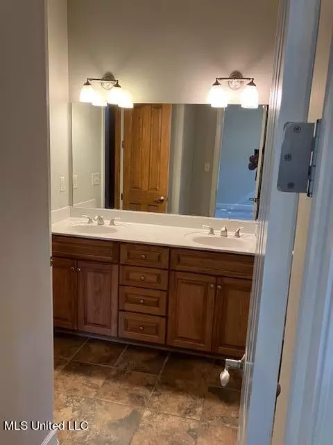 7655 Sunset Rdg, Olive Branch, MS 38654 photo 18