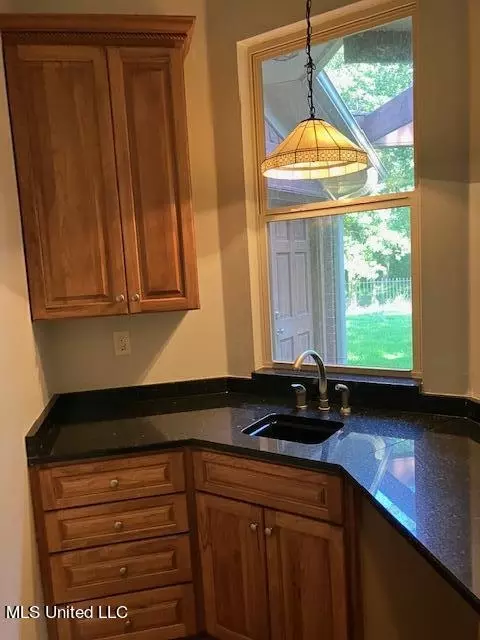 7655 Sunset Rdg, Olive Branch, MS 38654 photo 13