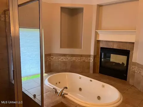 7655 Sunset Rdg, Olive Branch, MS 38654 photo 17