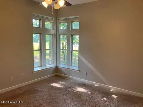 7655 Sunset Rdg, Olive Branch, MS 38654 photo 21