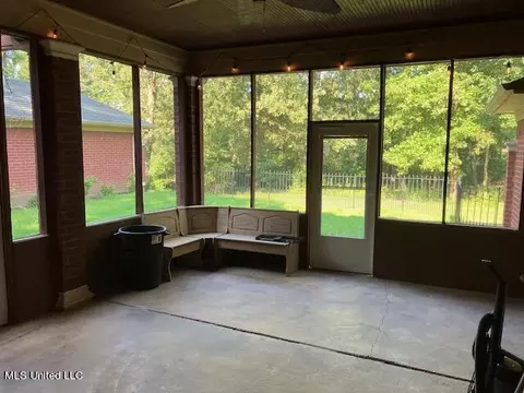7655 Sunset Rdg, Olive Branch, MS 38654 photo 24