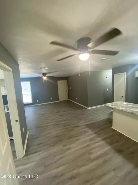 4014 Will O Run Dr, Jackson, MS 39212 photo 14