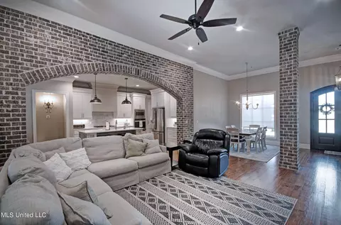 129 Long Leaf Way, Flowood, MS 39232 photo 8