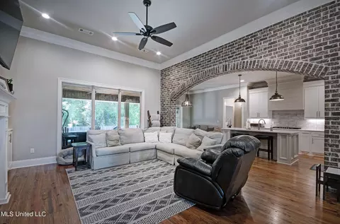 129 Long Leaf Way, Flowood, MS 39232 photo 5