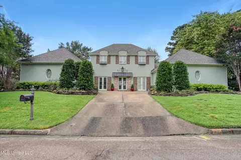 528 Heatherstone Ct, Ridgeland, MS 39157
