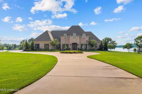 103 Devon Pt, Madison, MS 39110
