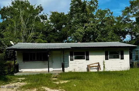 3116 20th Ave, Gulfport, MS 39501