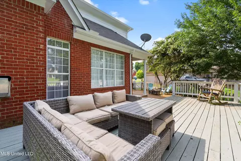 1665 Cedar Lake Cir, Hernando, MS 38632 photo 6