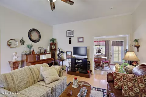 172 Cedar Spring Cir, Pearl, MS 39208 photo 9