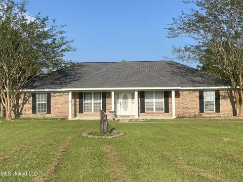 14530 Cook Rd, Biloxi, MS 39532