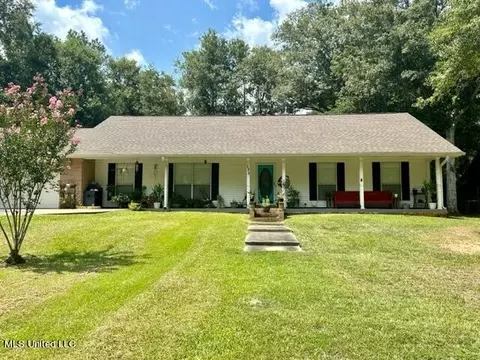 125 Hide A Way Ln, Carriere, MS 39426