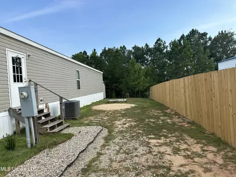 10 Little Beaver Ln, Mchenry, MS 39561 photo 27