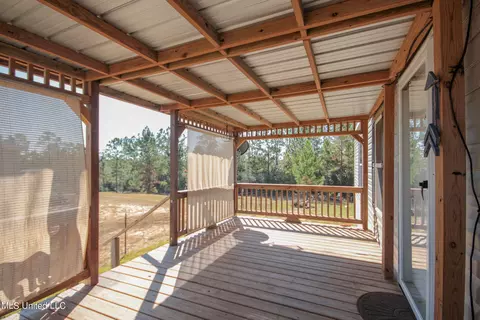 10 Little Beaver Ln, Mchenry, MS 39561 photo 5