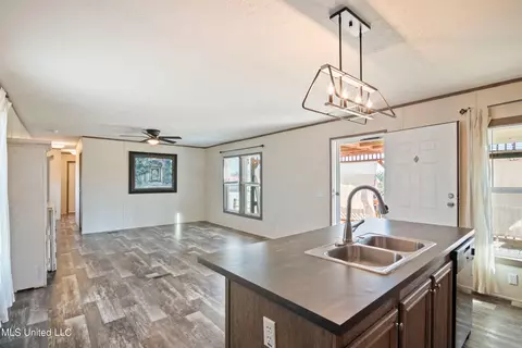 10 Little Beaver Ln, Mchenry, MS 39561 photo 9