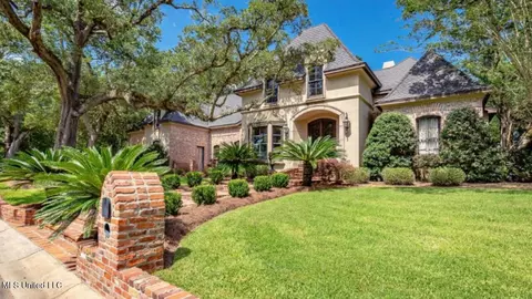 10109 W Sanctuary Blvd, Ocean Springs, MS 39564