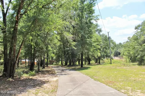 124 Dorothys Ln # A, Lucedale, MS 39452 photo 30