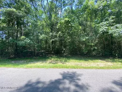Pine Cone Drive, Gautier, MS 39553